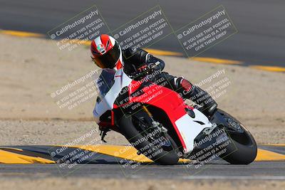 media/Oct-03-2022-Moto Forza (Mon) [[5f077a3730]]/Advanced Group/Session 2 (Turn 10)/